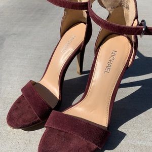 Michael Burgundy Heels Stiletto style 3”. Size 5.5